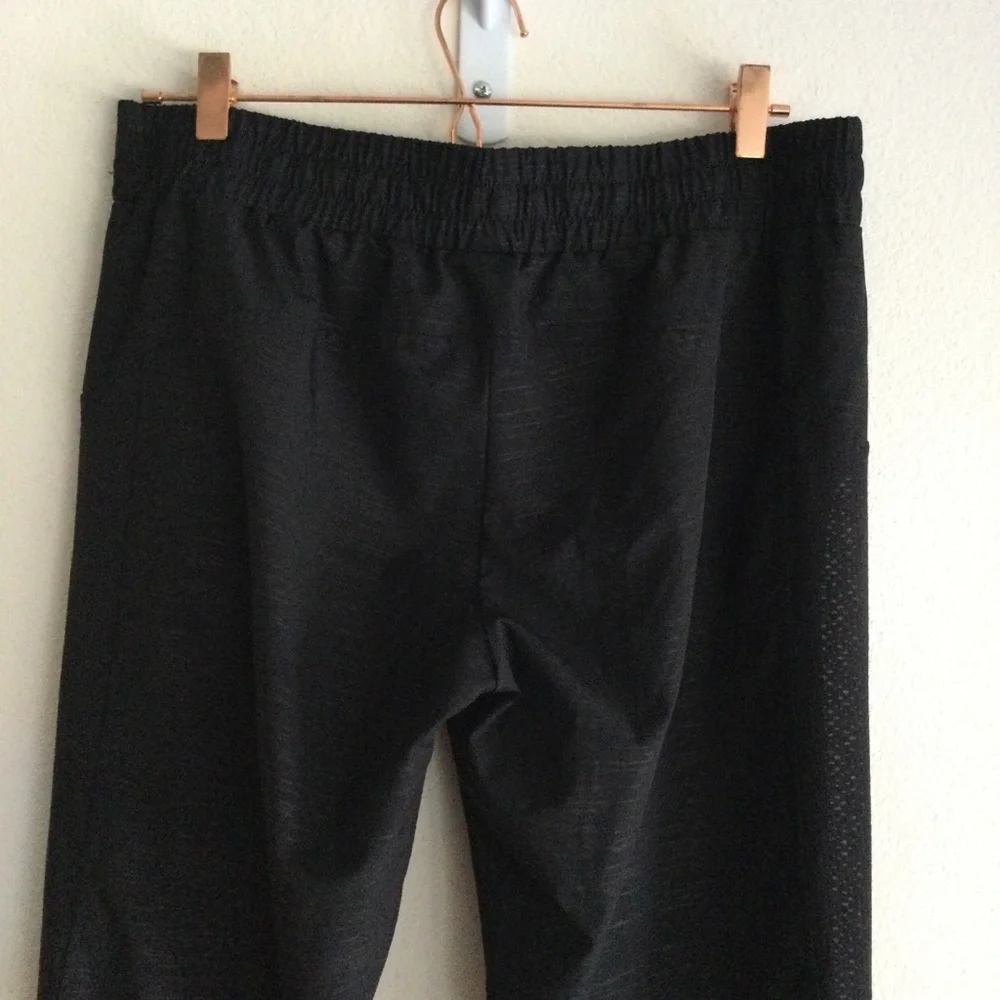 LORNA JANE Balance Active Tie 3/4 Crop Pant Black Sz Large - Picture 11 of 15